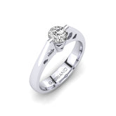 Gabriano Sahra 2 tırnaklı tektaş yüzük; GIA-HRD sertifikalı yuvarlak pırlanta ve beyaz altın montürün üstten görünüşü